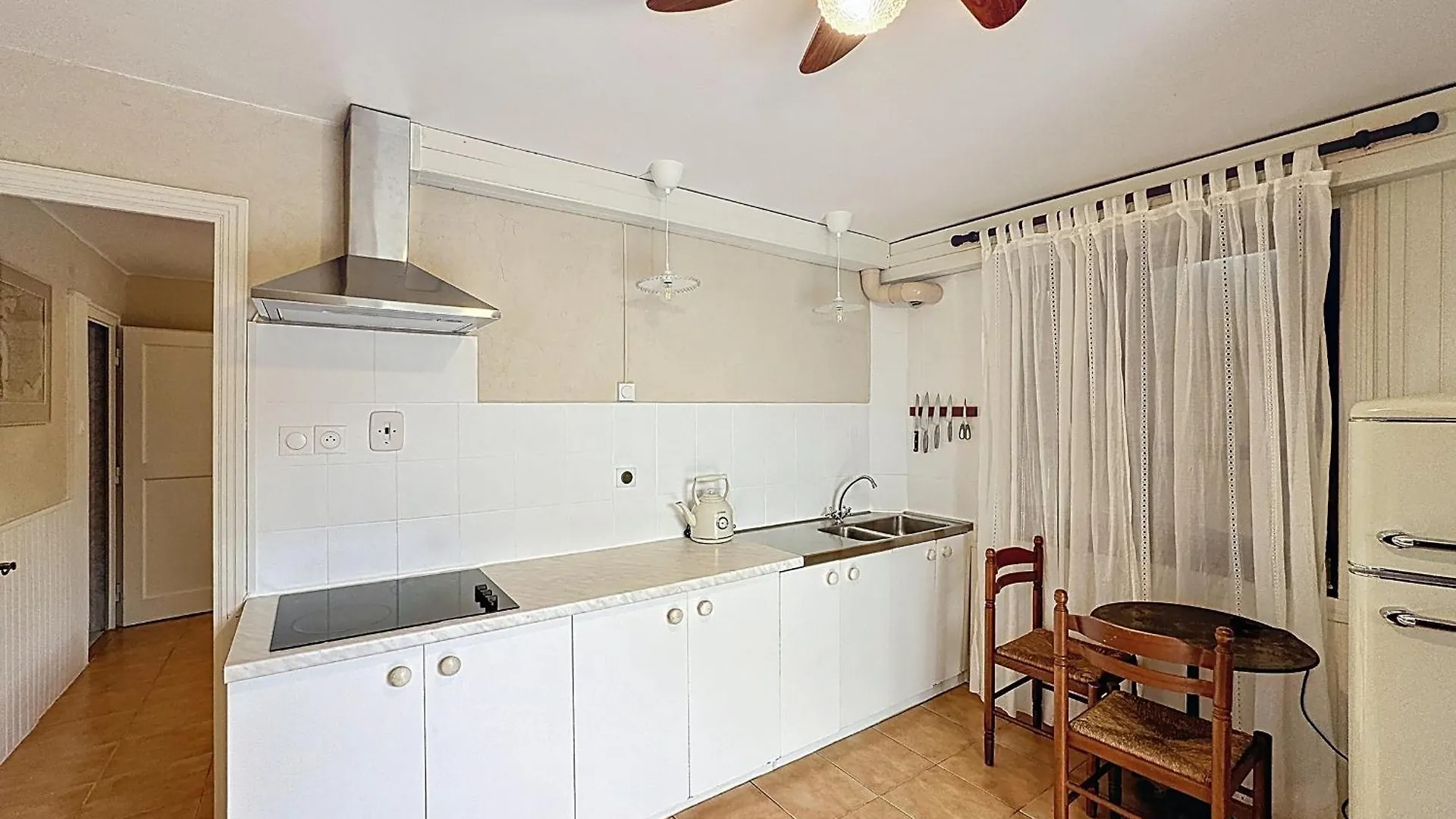 Apartamento Appartement Cosy Pour 2, Proche Plage Aux Saintes-Maries-De-La-Mer - Fr-1-475-184