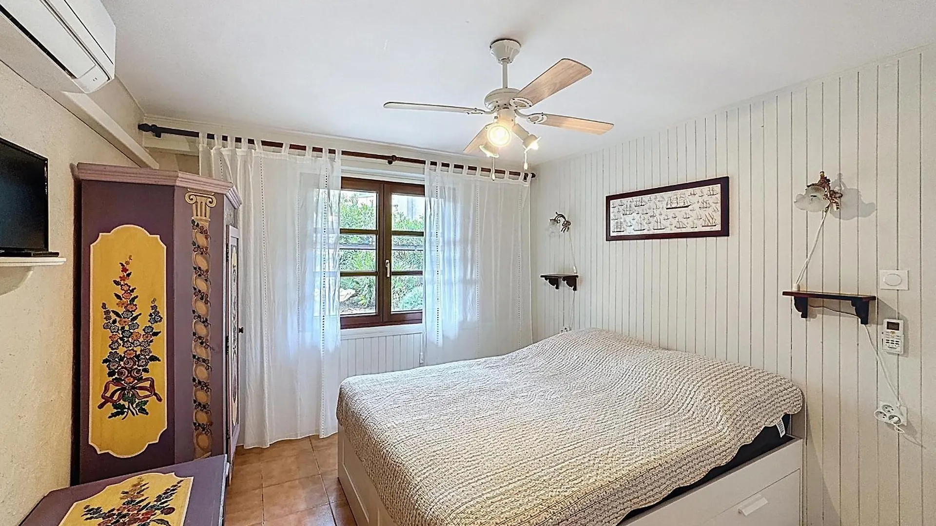 Appartement Cosy Pour 2, Proche Plage Aux Saintes-Maries-De-La-Mer - Fr-1-475-184